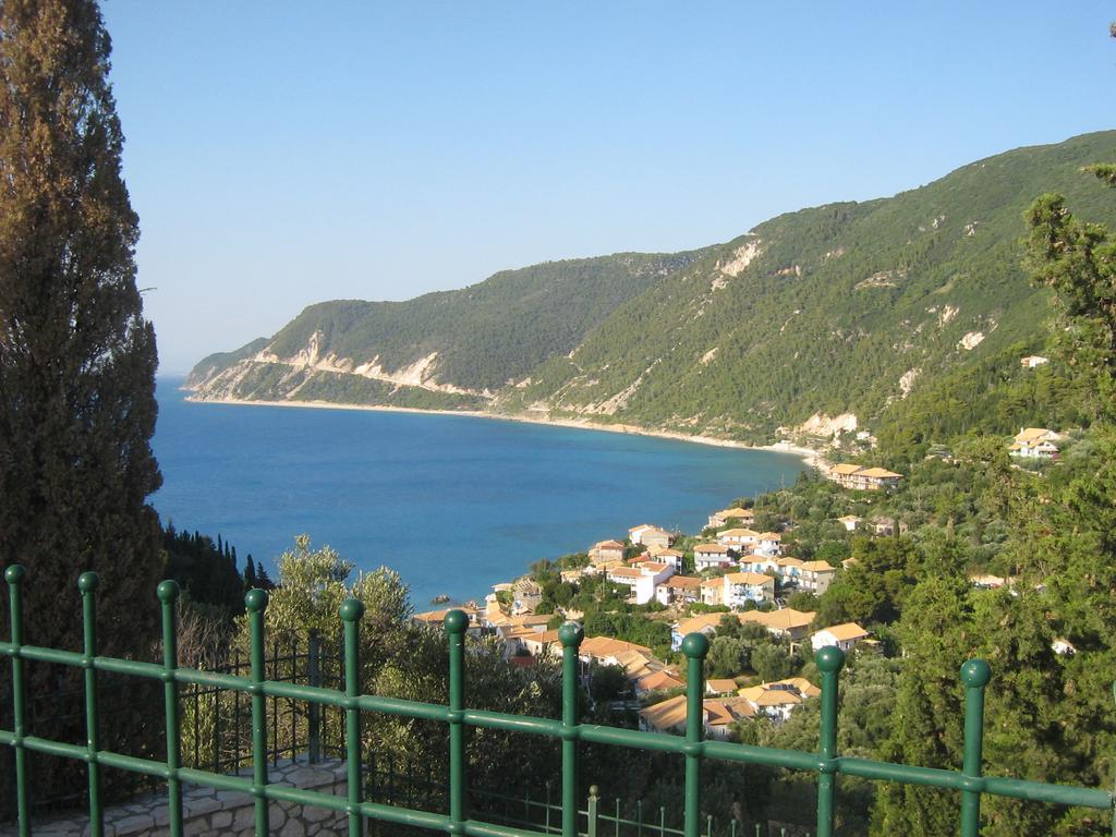 Villa Milia Agios Nikitas Exterior photo